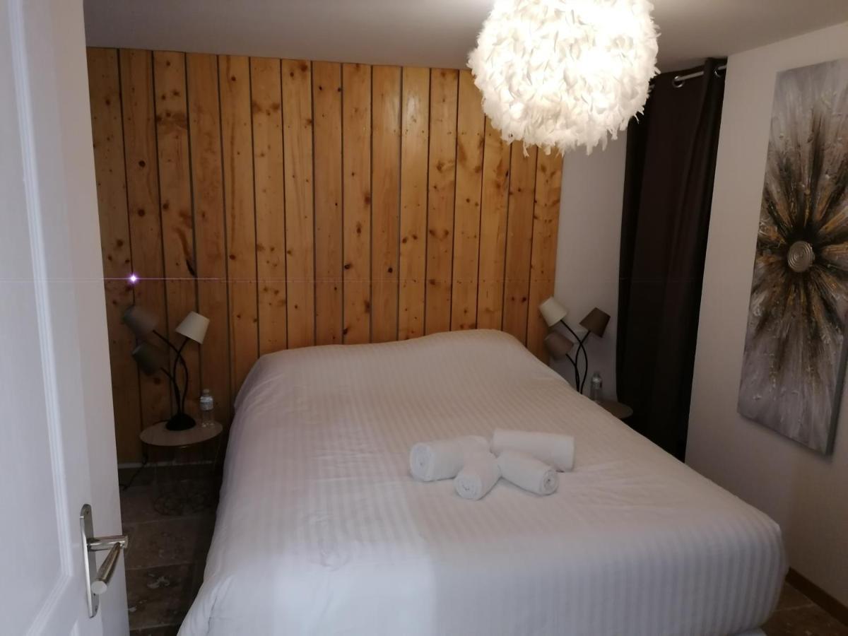 Appartement Perigueux Garage Attenant Fibre Climatisation エクステリア 写真