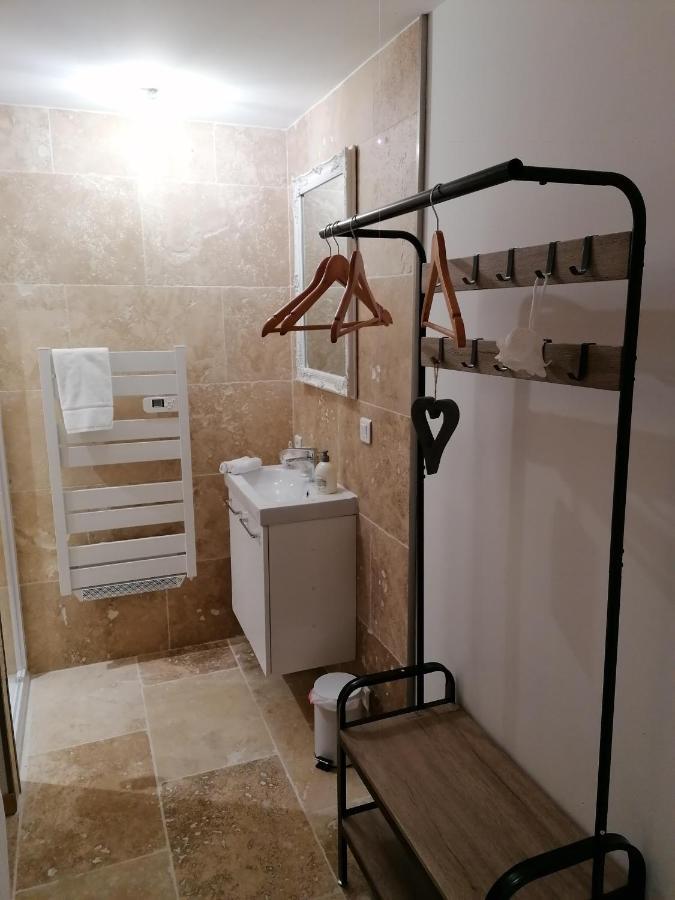 Appartement Perigueux Garage Attenant Fibre Climatisation エクステリア 写真